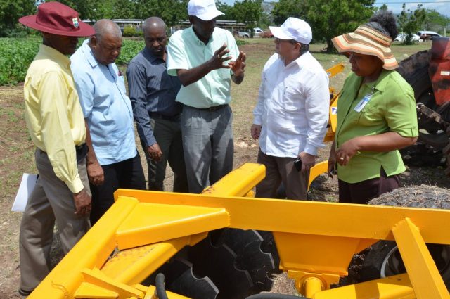 GOVT TO ACQUIRE FARMING Equipment3-640x425