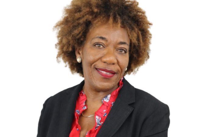 JULIA-BONNER-DOUETT-e1648354111865-670x450